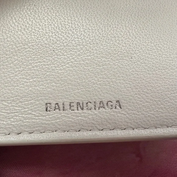 Balenciaga Compact Wallet (EUC; White/Silver) - Picture 7 of 16